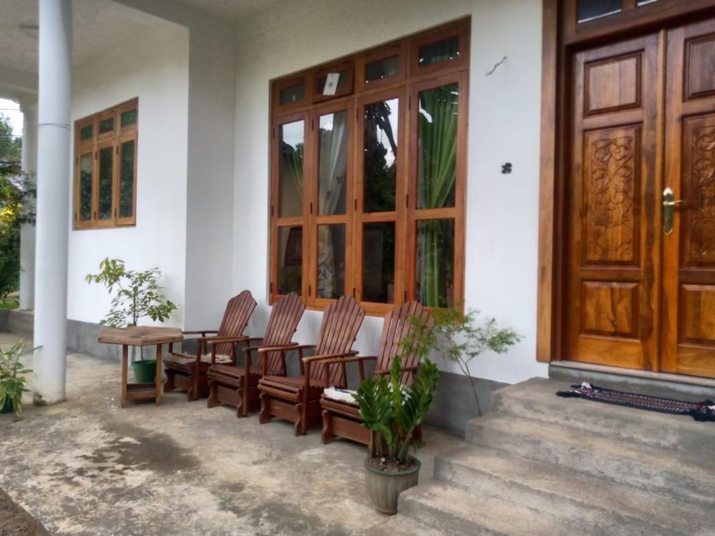 Alexandra Home For Foreign Tourists Only Gampola Buitenkant foto