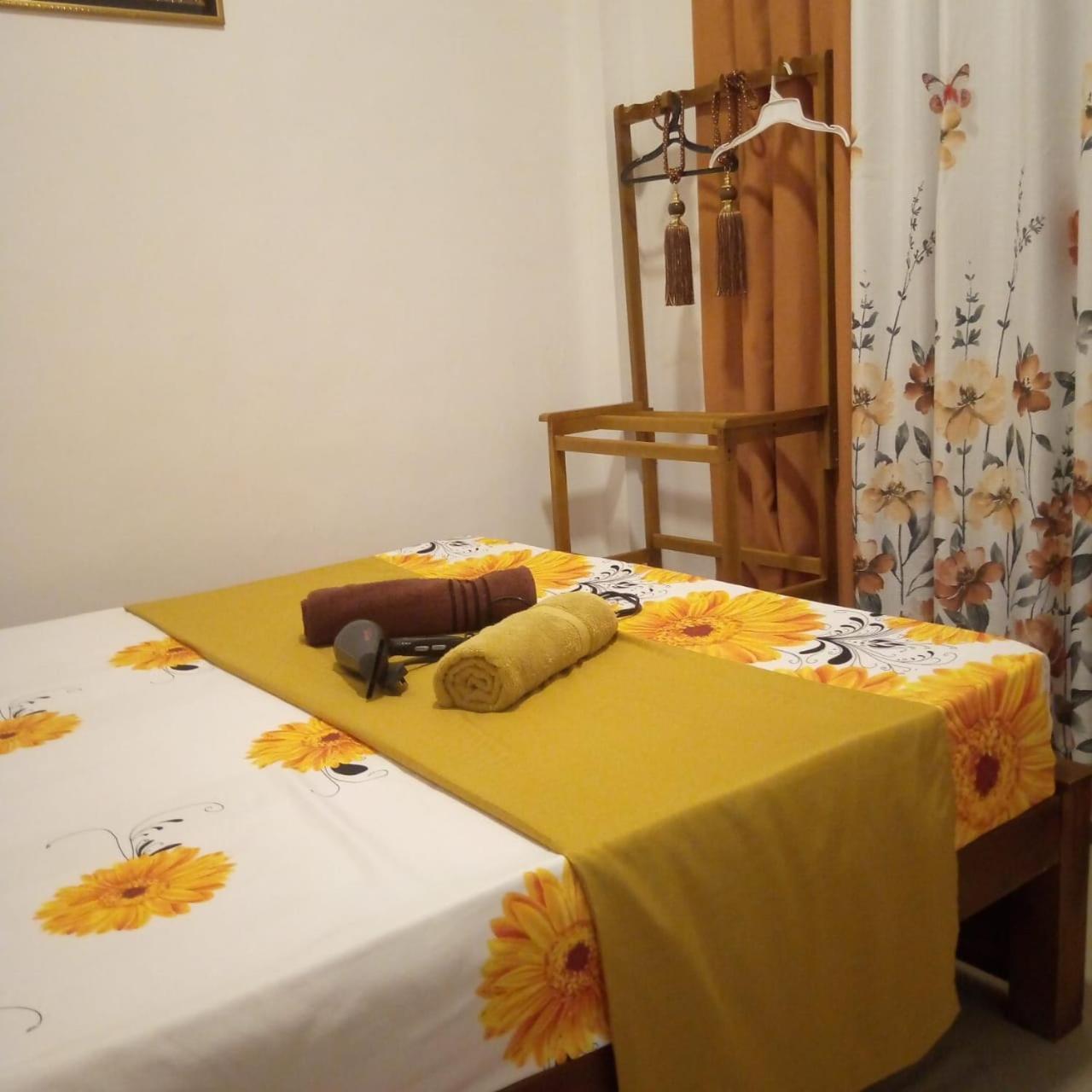 Alexandra Home For Foreign Tourists Only Gampola Buitenkant foto